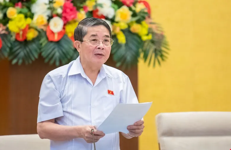 Phó Chủ tịch Quốc hội Nguyễn Đức Hải điều hành thảo luận chiều 25-4