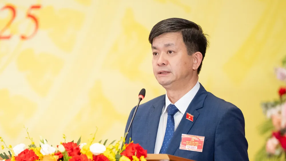 Tổng thư ký Quốc hội, Chủ nhiệm Văn phòng Quốc hội Lê Quang Tùng phát biểu bế mạc đại hội. Ảnh: VIẾT CHUNG