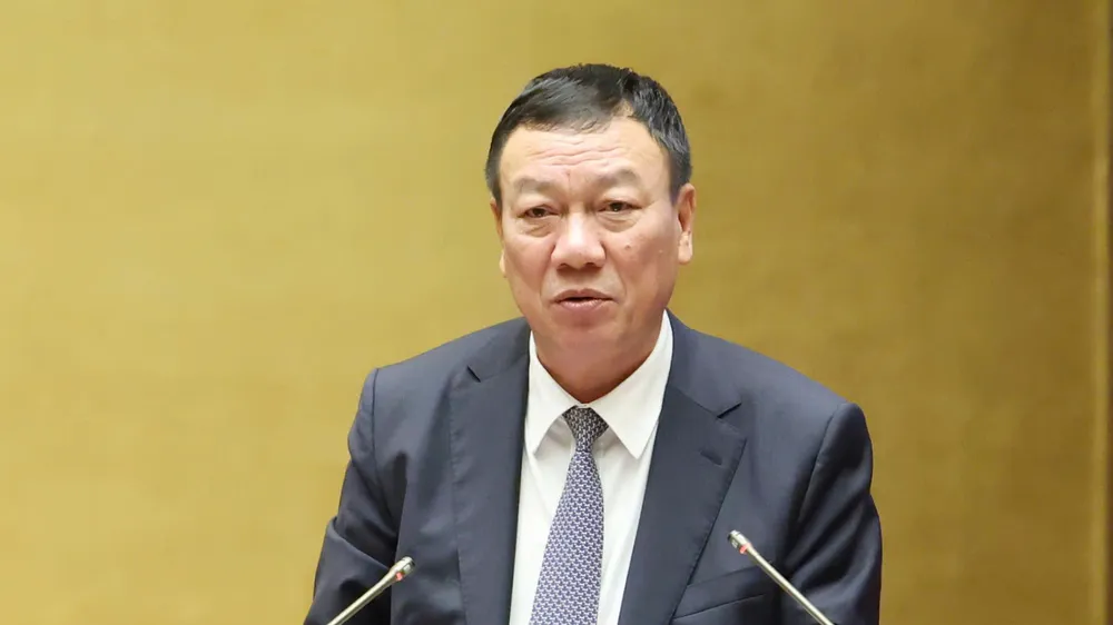 Tổng Thanh tra Chính phủ Đoàn Hồng Phong phát biểu giải trình, làm rõ một số vấn đề đại biểu Quốc hội nêu, chiều 18-11. Ảnh: QUANG PHÚC