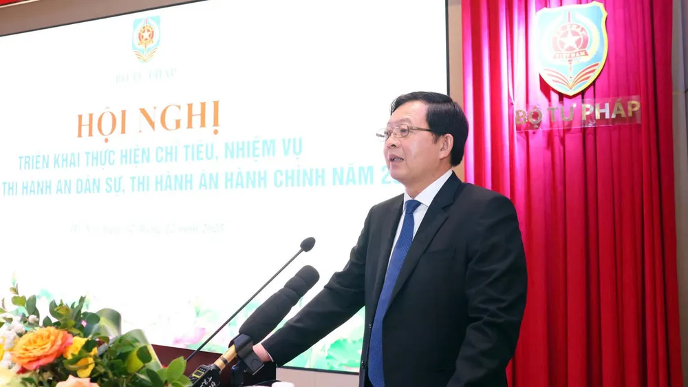 Phó Thủ tướng Hồ Quốc Dũng phát biểu tại hội nghị