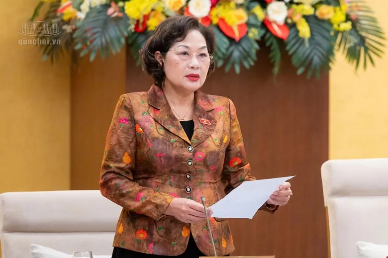 Phó Chủ tịch Quốc hội Nguyễn Thị Hồng tổng kết nội dung thảo luận. Ảnh: CỔNG THÔNG TIN ĐIỆN TỬ QUỐC HỘI