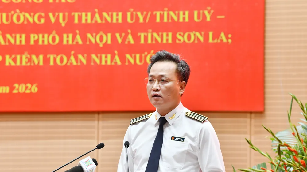 Tổng Kiểm toán Nhà nước Nguyễn Hữu Nghĩa phát biểu tại hội nghị. Ảnh: CẨM HÀ 