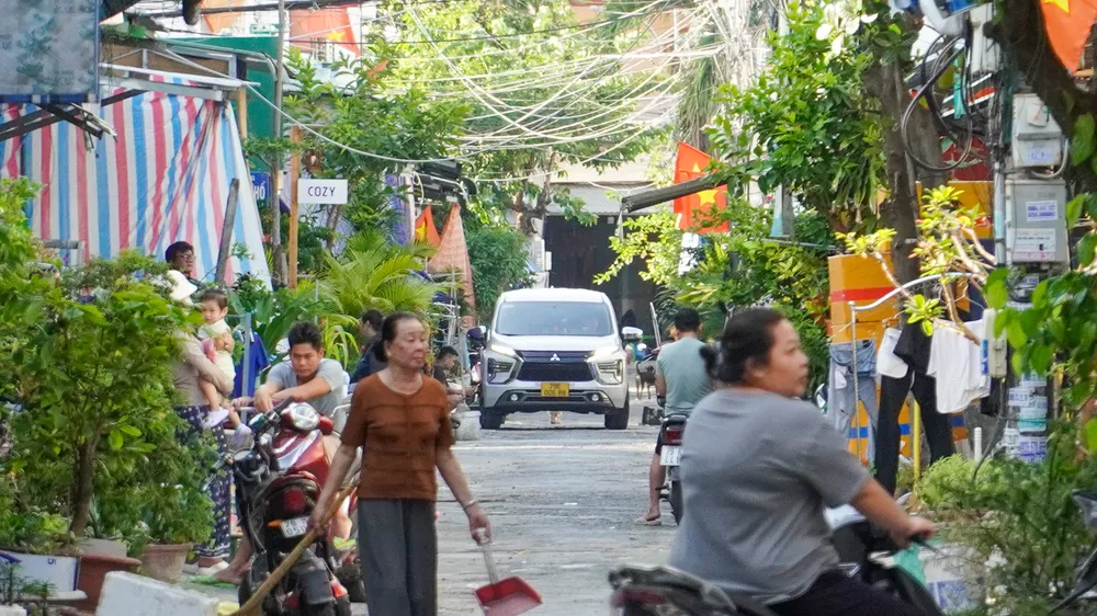 Bất tiện vì "lòng đường 3m" trong khu dân cư ở Nha Trang