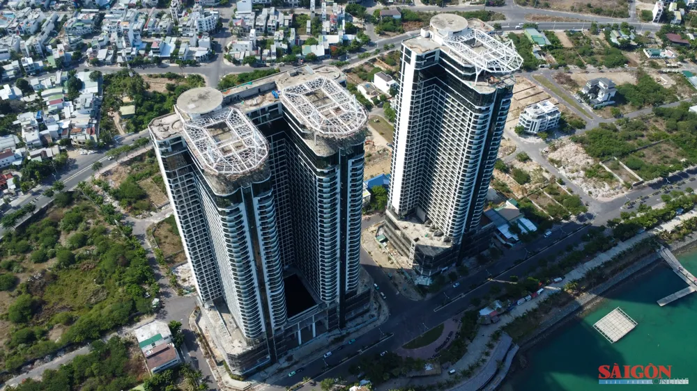 Hiện trạng dự án cao ốc “mắc cạn” bên vịnh Nha Trang