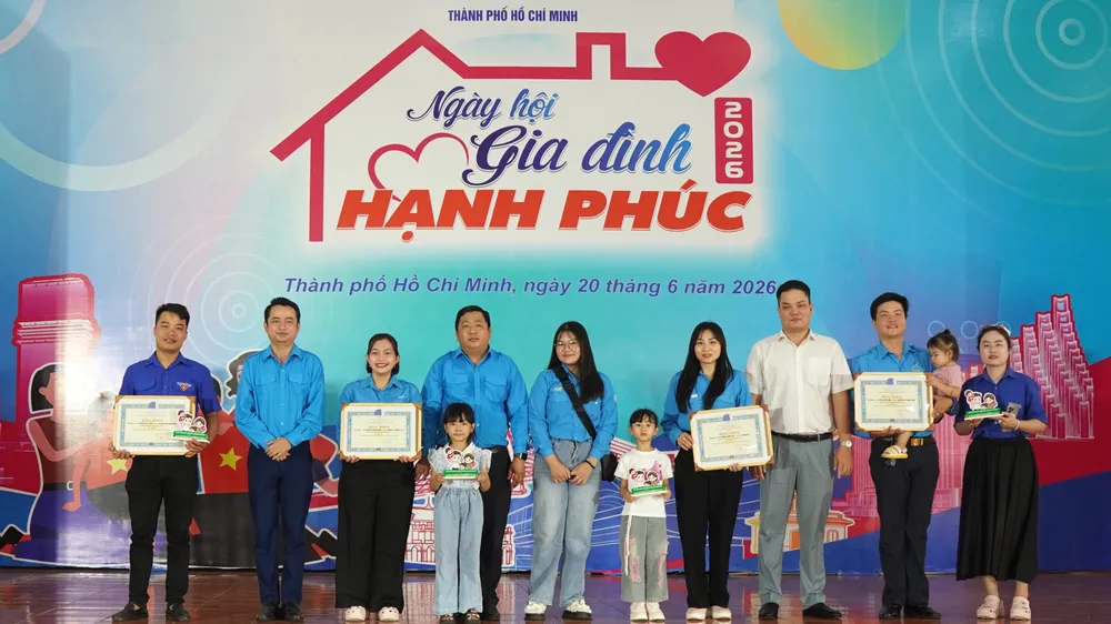 TPHCM: Tuyên dương 95 “Gia đình văn hóa, hạnh phúc tiêu biểu”