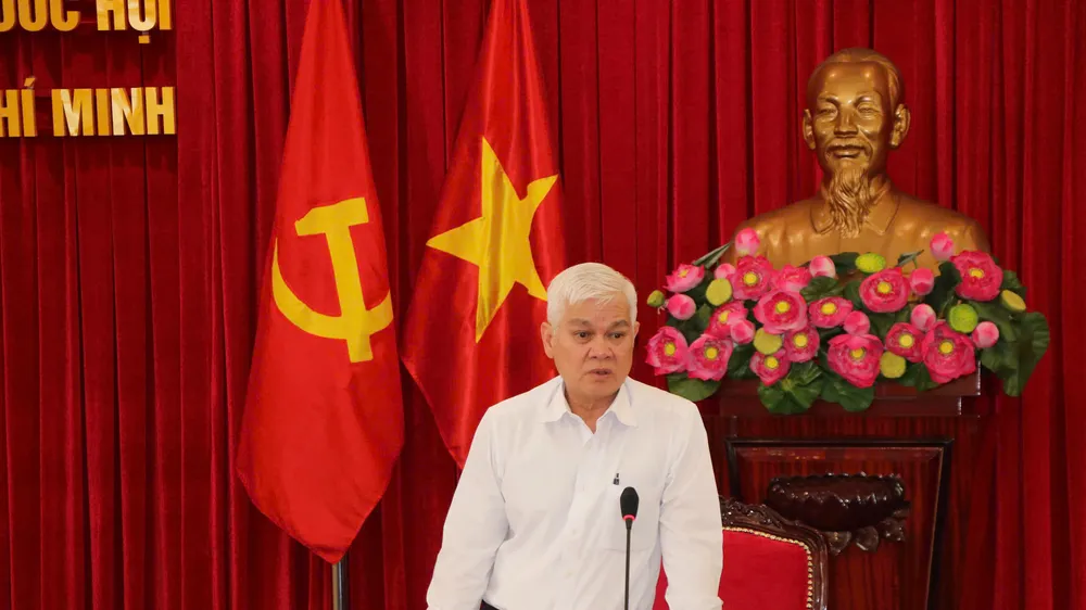 Trưởng Đoàn Đại biểu Quốc hội TPHCM Nguyễn Văn Lợi tiếp công dân