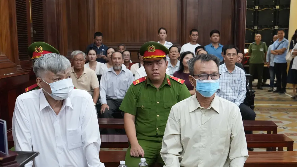 Gây thất thoát hơn 215 tỷ đồng, hai cựu lãnh đạo Báo Thanh Niên lãnh án tù