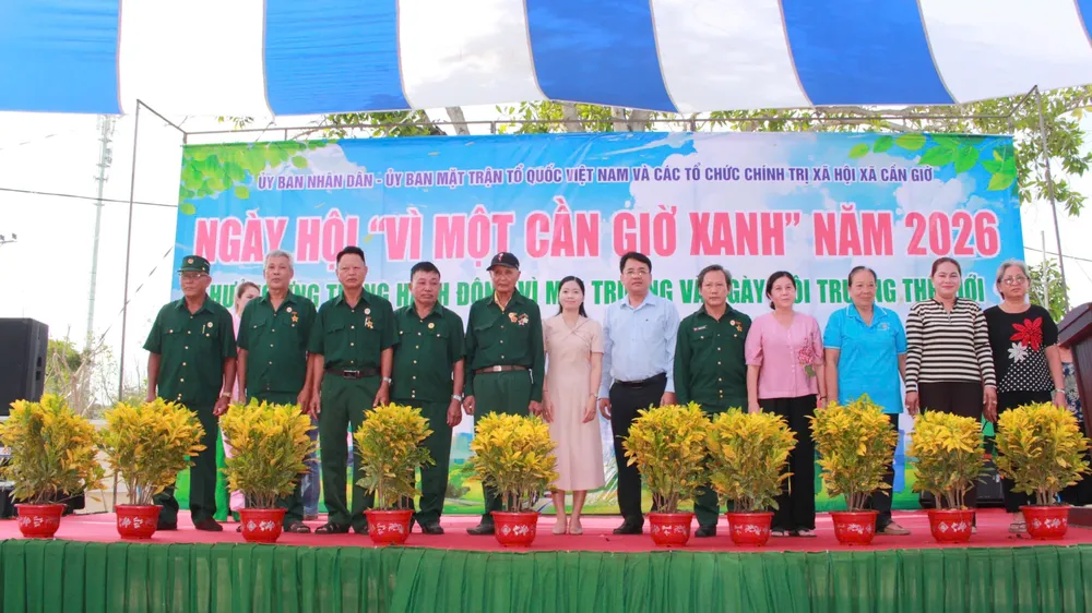 Xã Cần Giờ ra mắt các tổ tự quản xanh 