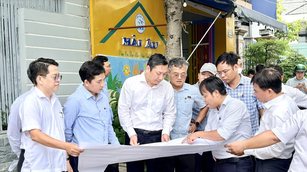 Khảo sát 4 dự án thuộc chương trình chỉnh trang đô thị khu vực bờ Nam Kênh Đôi 