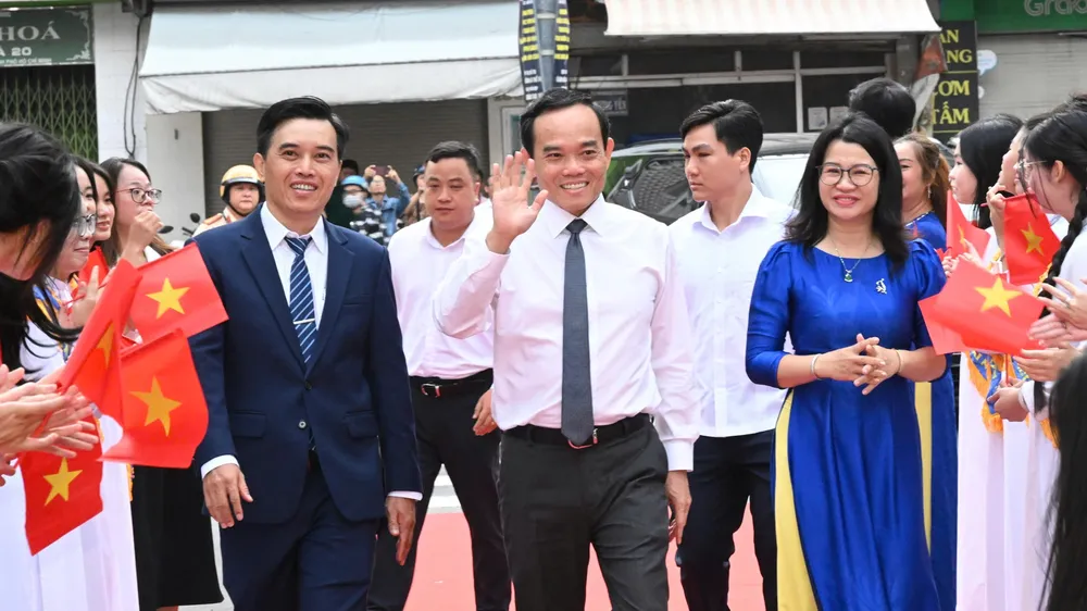 Bí thư Thành ủy TPHCM Trần Lưu Quang dự lễ khai giảng năm học 2026-2027