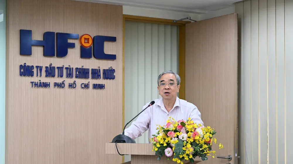 Ông Nguyễn Ngọc Hoà, Bí Thư Đảng Uỷ, Chủ tịch Hội đồng thành viên HFIC phát biểu tại hội nghị