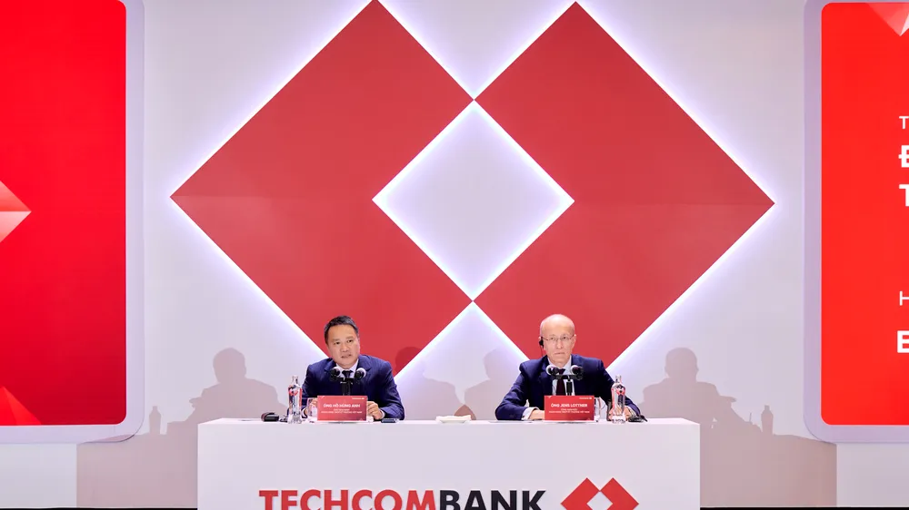 Techcombank chia cổ tức "khủng"