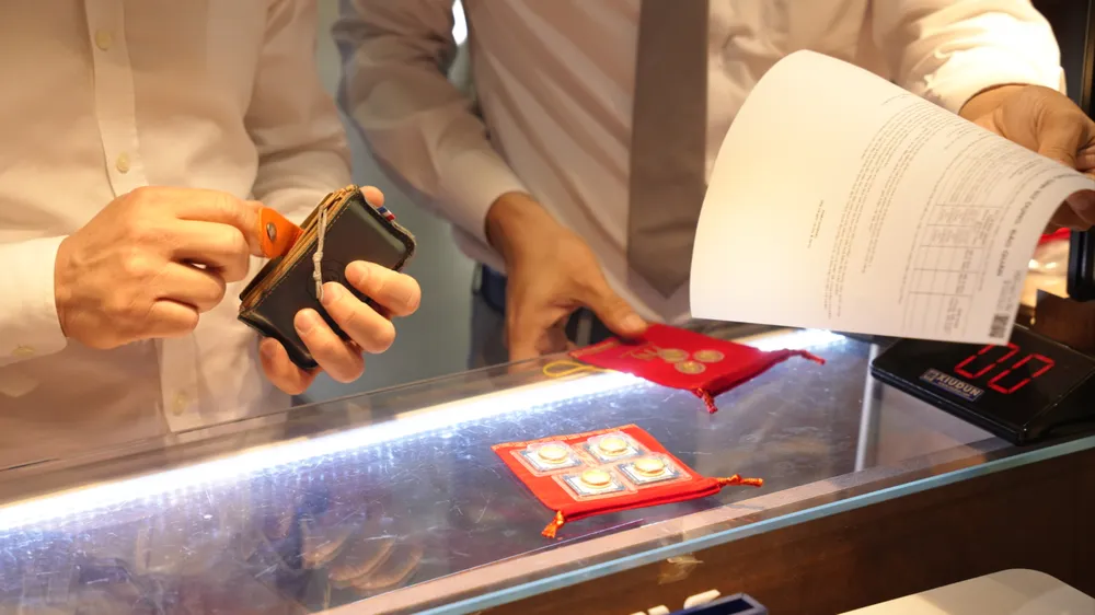 Chênh lệch mua - bán giá vàng sáng nay tiếp tục giảm. Ảnh: NHUNG NGUYỄN