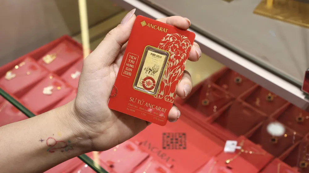 Giá vàng trong nước sáng nay giảm mạnh (Ành: NHUNG NGUYỄN)