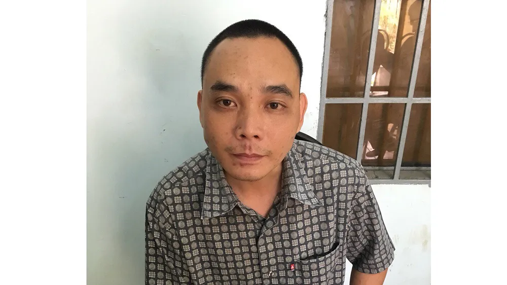 Đối tượng Đức tại cơ quan Công an. Ảnh: CHÍ THẠCH