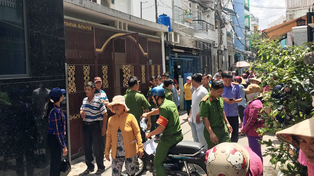 Người phụ nữ nghi bị giết, cướp tài sản ở quận Tân Phú