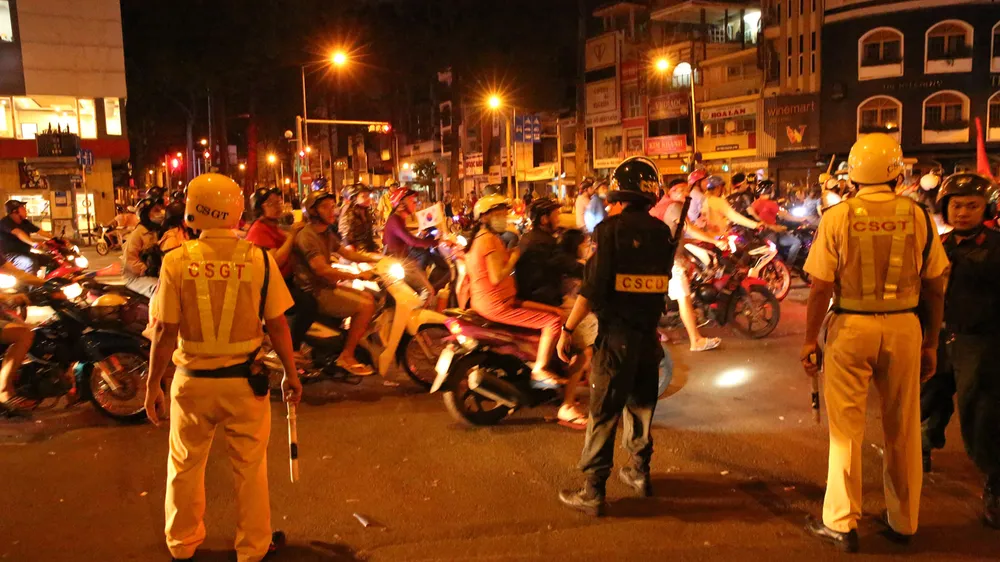 “Đi bão” sau trận đấu Việt Nam - Mailaysia, 84 trường hợp bị xử phạt