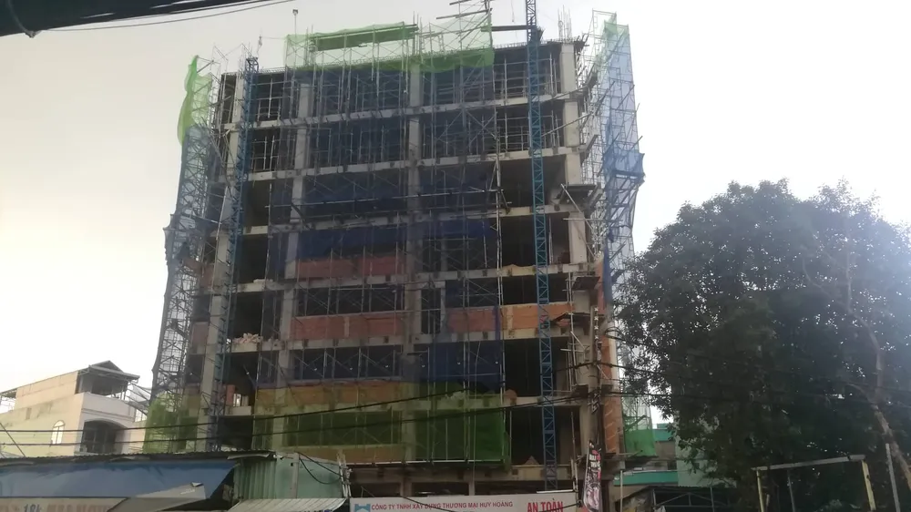 Công trình nơi xảy ra vụ việc. Ảnh: CHÍ THẠCH