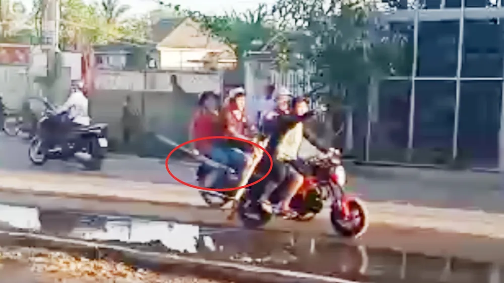 Một giám đốc bị “giang hồ” chém trọng thương