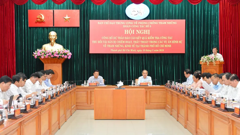 Các đại biểu tham dự buổi làm việc. Ảnh: VIỆT DŨNG