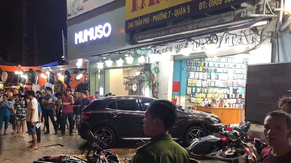 Công an có mặt ở hiện trường.