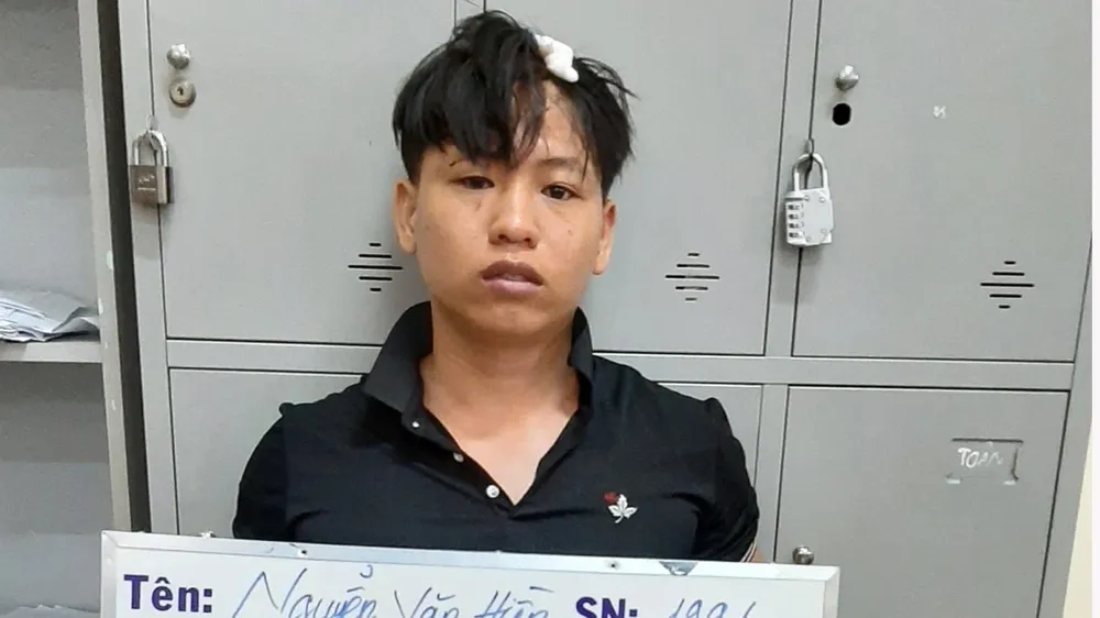 Vụ nhóm “giang hồ” đập phá nhà hàng tại TPHCM: Bắt đối tượng cầm đầu