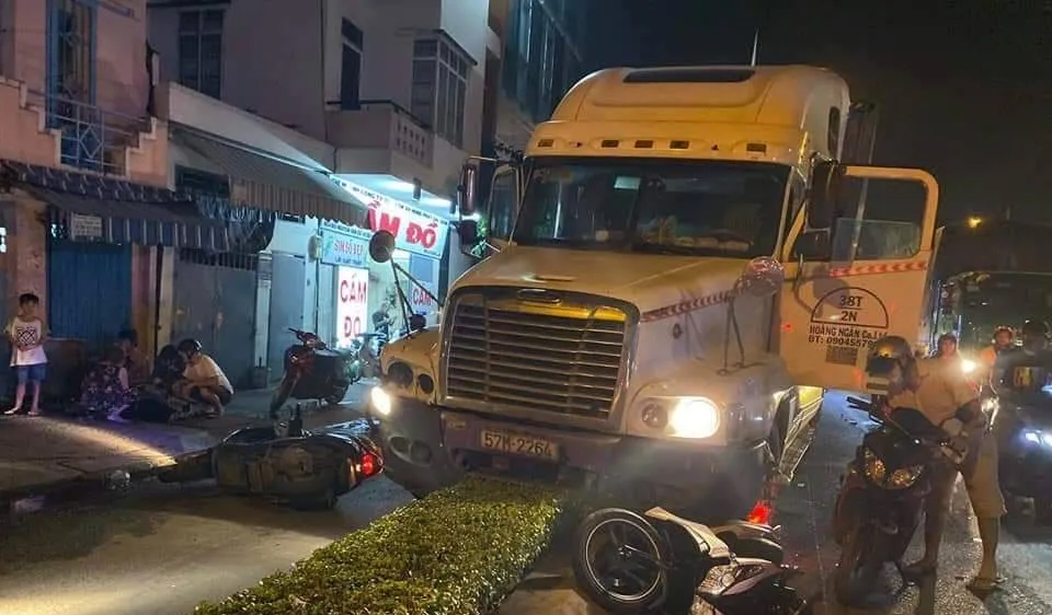 Khởi tố, bắt tạm giam tài xế container sử dụng ma tuý gây tai nạn khiến 2 người thương vong. Ảnh: C.T