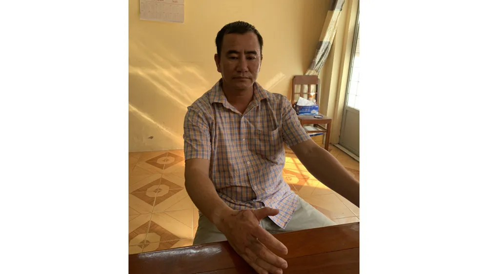 Vượng tại cơ quan công an