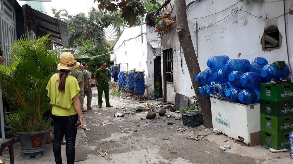 Công an phong tỏa khám nghiệm hiện trường