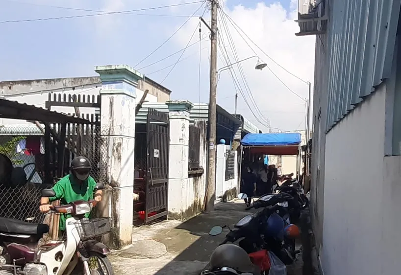 Nơi dẫn vào căn nhà xảy ra vụ việc 