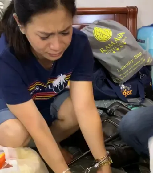 Một đối tượng trong đường dây ma tuý bị bắt cùng tang vật.