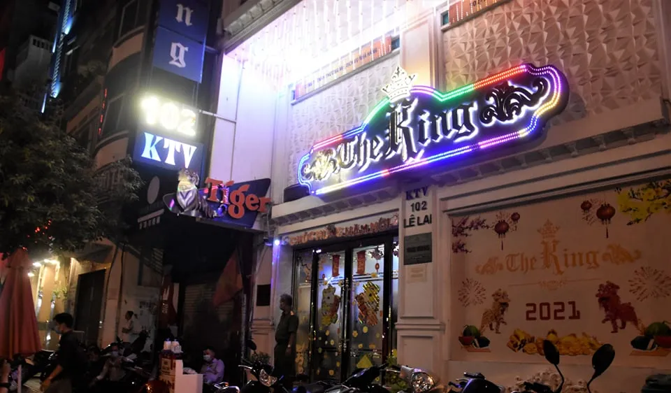 Nhà hàng The King tại số 102-104 Lê Lai, quận 1, TPHCM. Ảnh: QUANG HUY 
