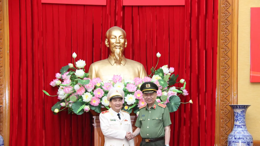 Thăng hàm Thiếu tướng đối với Phó Giám đốc Công an TPHCM Nguyễn Sỹ Quang 