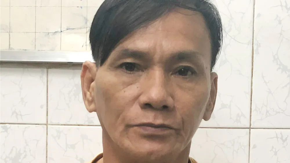 Hiệp tại cơ quan công an 