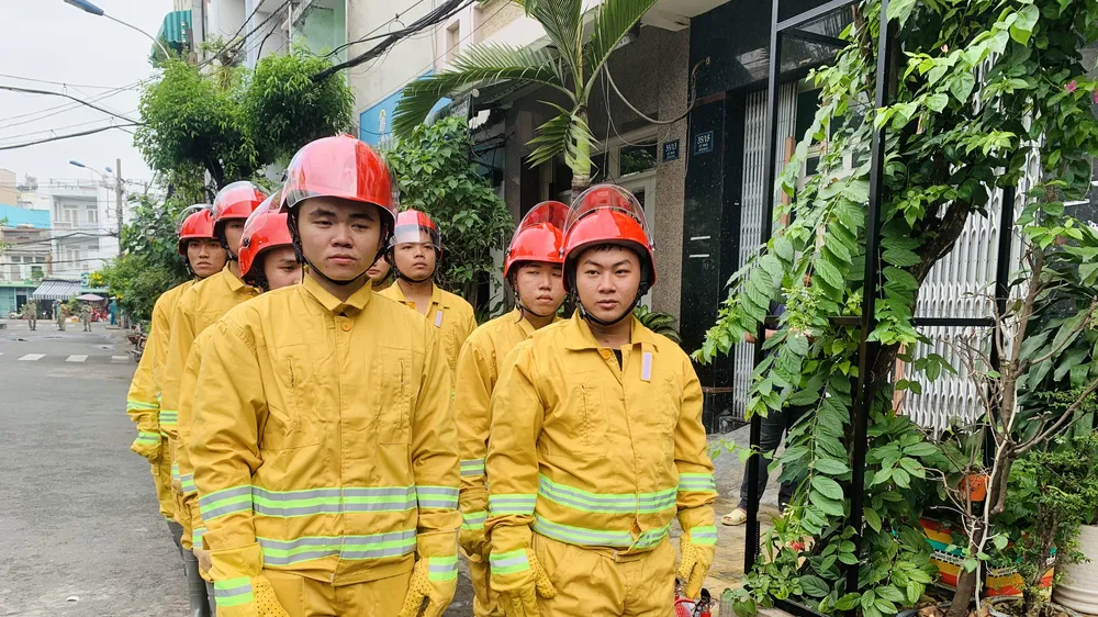 Ra mắt "Tổ phản ứng nhanh lực lượng vũ trang PCCC-CNCH"