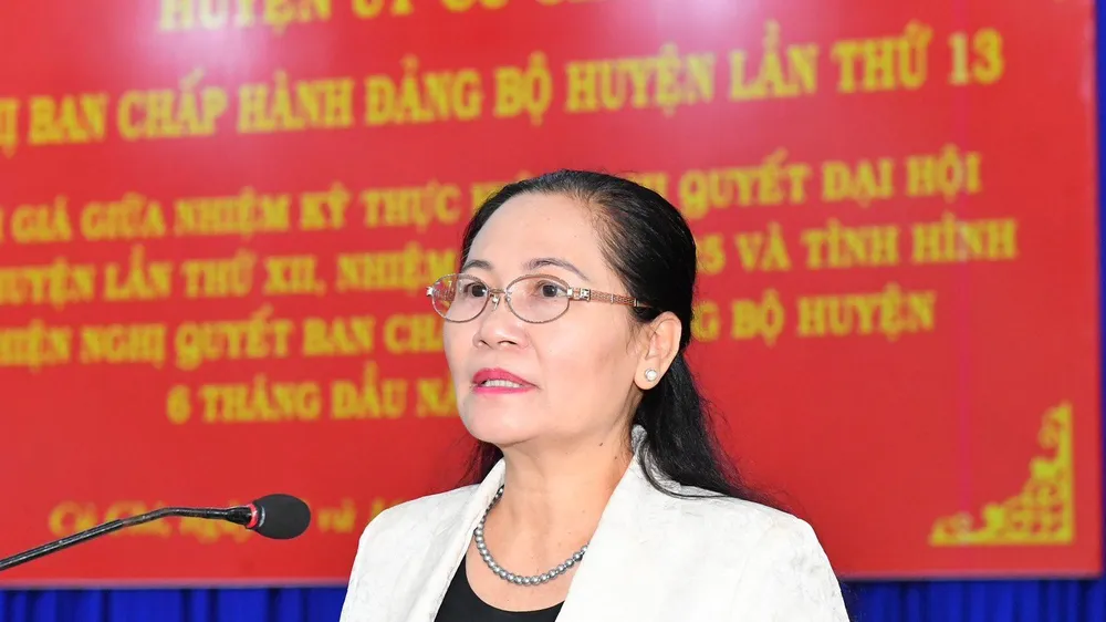 Phó Bí thư Thành ủy TPHCM Nguyễn Thị Lệ phát biểu chỉ đạo tại hội nghị. Ảnh: VIỆT DŨNG