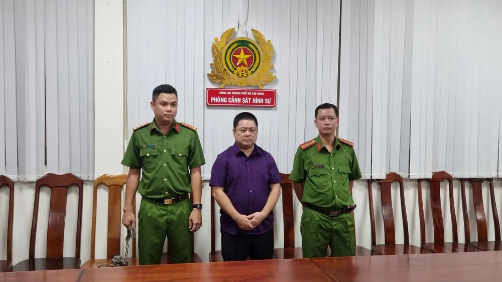 Nguyễn Văn Chung tại cơ quan công an