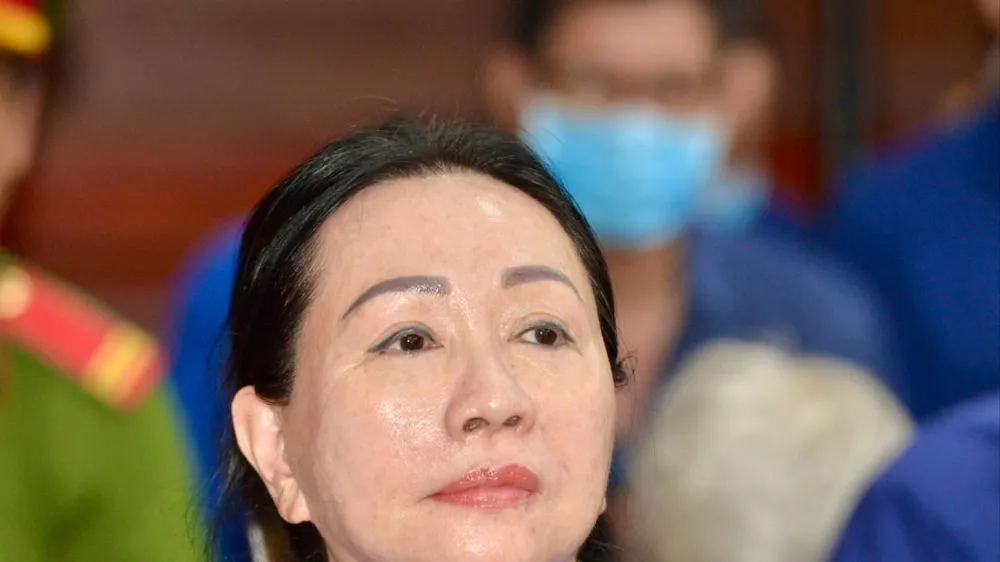 Bị cáo Trương Mỹ Lan (Chủ tịch HĐQT Tập đoàn Vạn Thịnh Phát) tại tòa sáng 15-3. Ảnh: CAO THĂNG