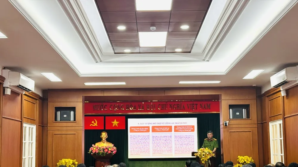 Quang cảnh hội nghị