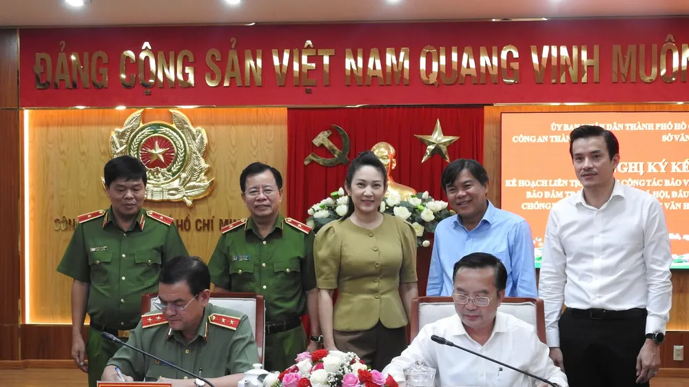 Đấu tranh phòng, chống tội phạm thuộc lĩnh vực văn hóa, thể thao