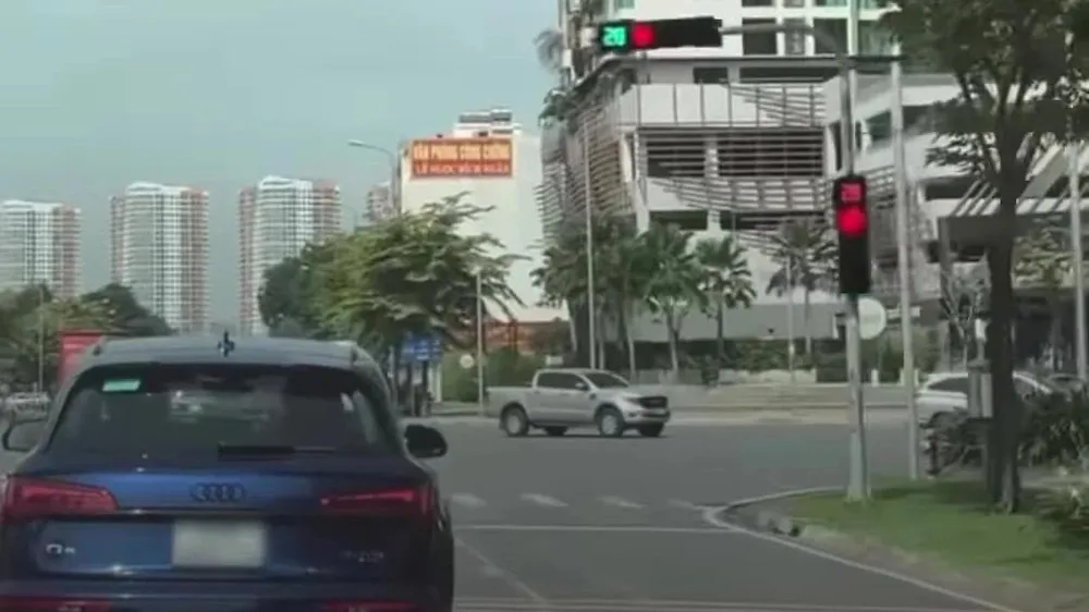 Hình ảnh cắt từ clip 