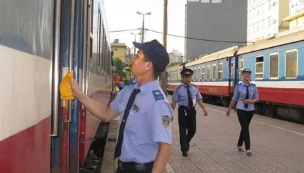Ga Sài Gòn chạy thêm 12 đoàn tàu trong kỳ nghỉ lễ 2-9