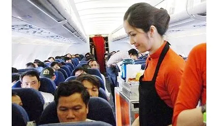 Bị xử phạt vì tự ý mở áo phao trên máy bay