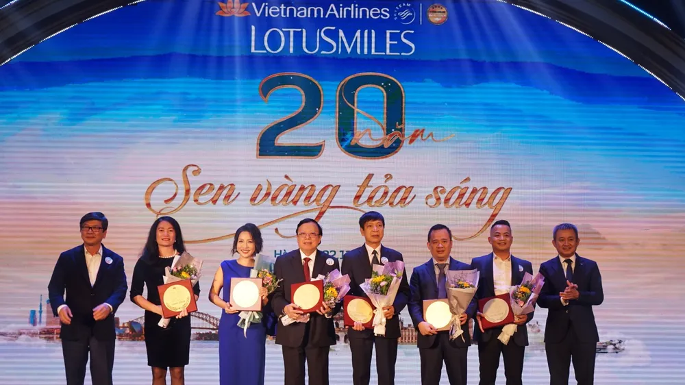 Ca sĩ Mỹ Linh là một trong số những hội viên đầu tiên của chương trình Bông Sen Vàng 