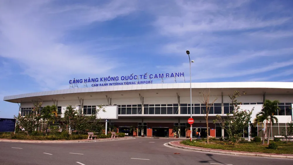 Sân bay quốc tế Cam Ranh