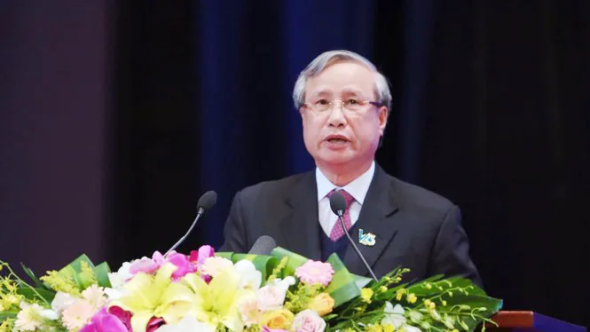 Thanh niên đang phải đối mặt với nhiều vấn đề của thời đại