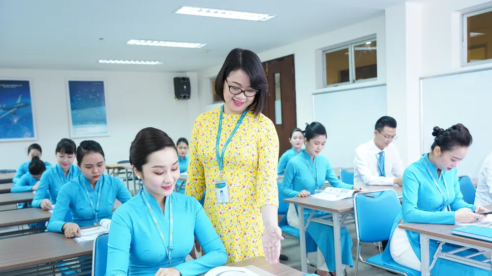Tiếp viên hàng không luôn được đào tạo bài bản