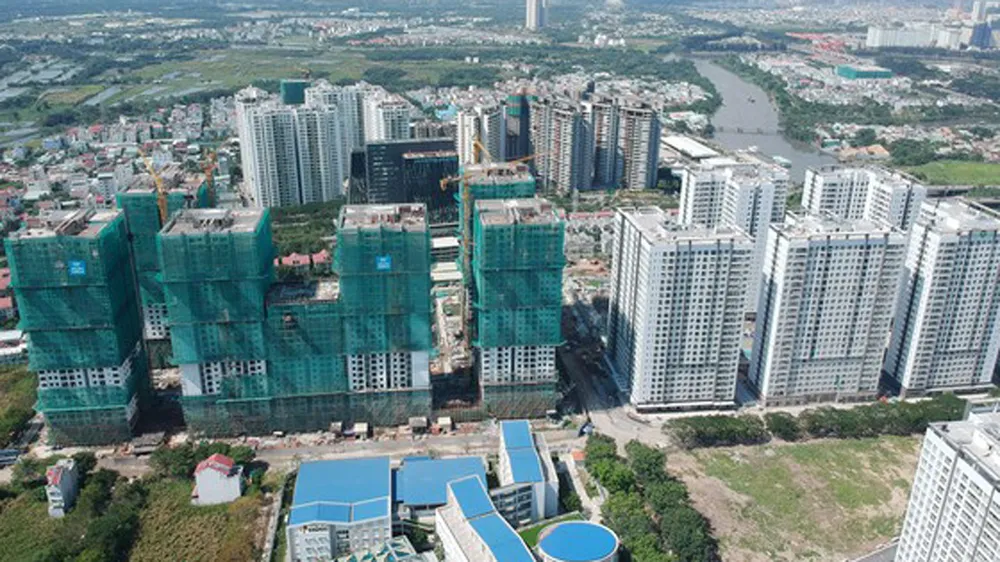 Nguồn cung nhà ở giảm, giá tăng