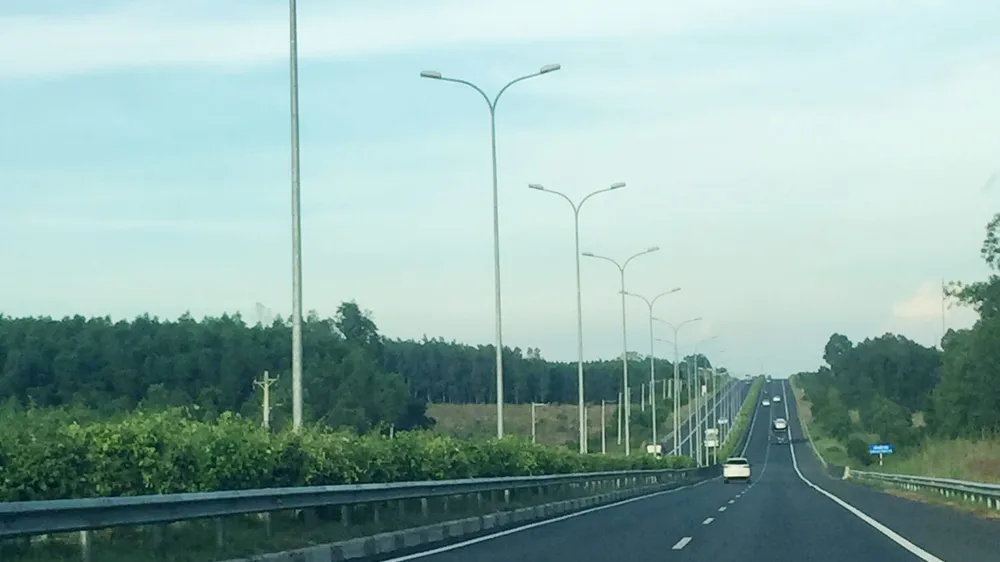  Hạ tầng giao thông Việt Nam có gì sau 10 năm xây dựng?