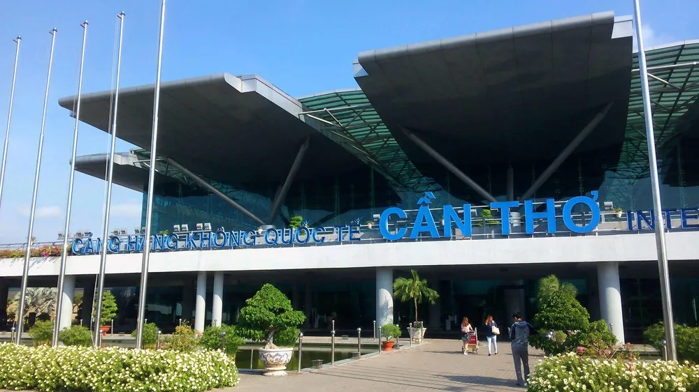 Xúc tiến mở thêm các đường bay đi, đến sân bay Cần Thơ